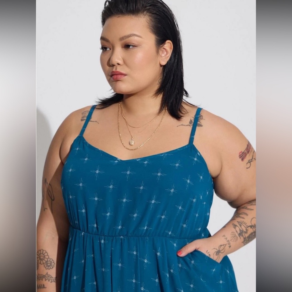 Torrid Midi Chiffon Pleated Dress Pockets Teal Starburst Flowy Elegant 4 4X 26 - Picture 3 of 16